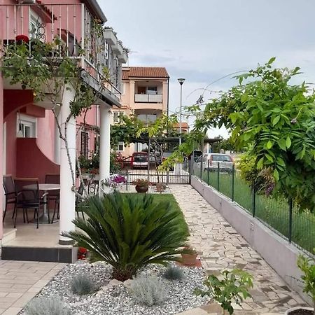 Apartments Dragica Porec Esterno foto