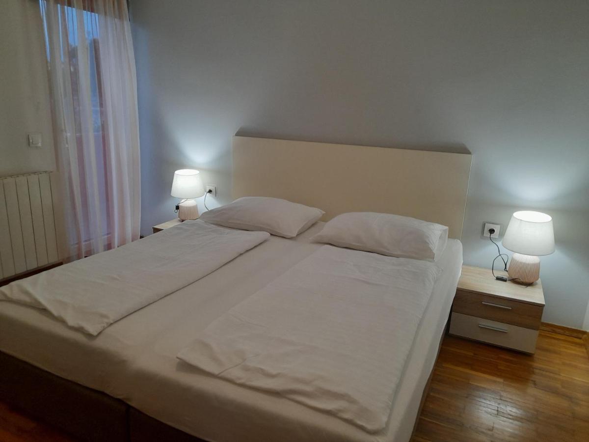 Apartments Dragica Porec Esterno foto