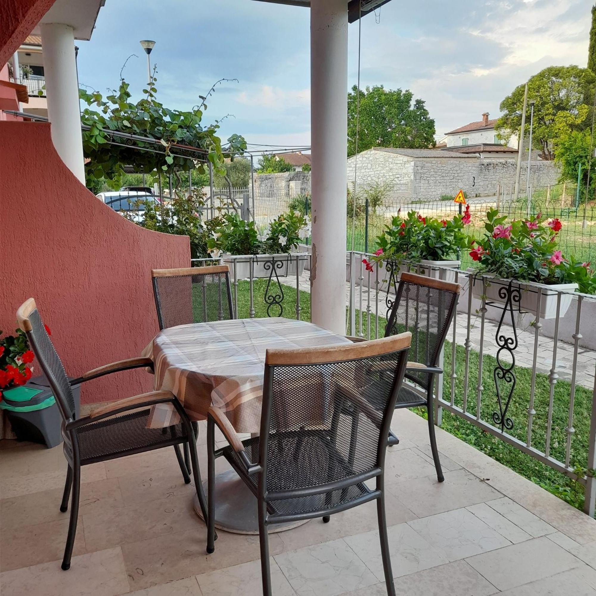 Apartments Dragica Porec Esterno foto